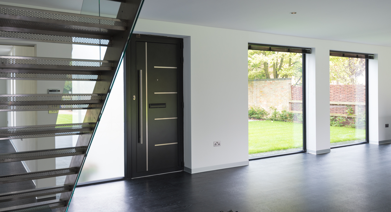 black front door 