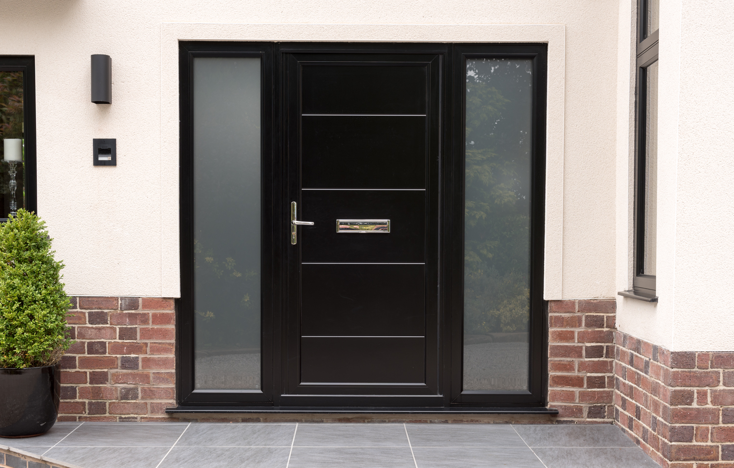 black front door 